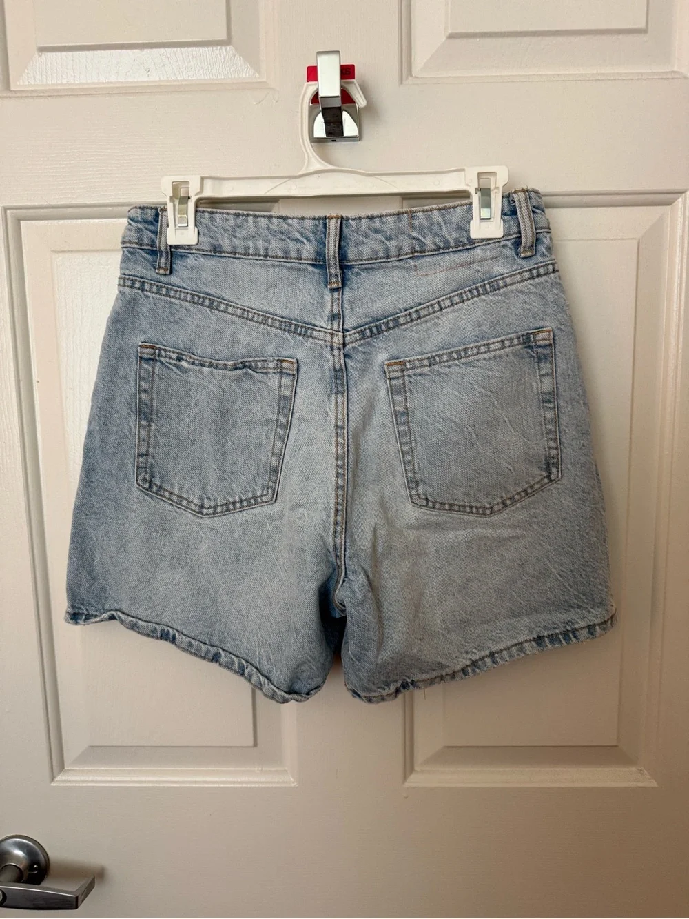 Zara casual light